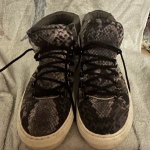 Madden Girl Sneaker Boot - Size 7